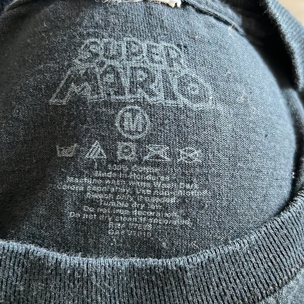 ๐น Super Mario Vintage Tee - Picture 3 of 3